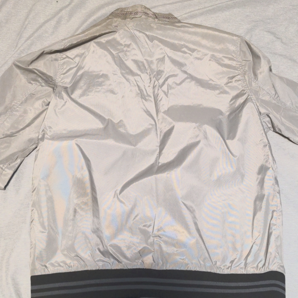Silver Jacket - image 4